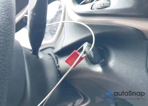 2018 Jeep Cherokee Latitude Fwd from USA, damaged, VIN 1C4PJLCX3JD551801